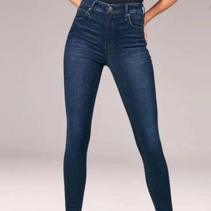 A&F Sateen Ultra Skinny HighRise Jeans Size 6R